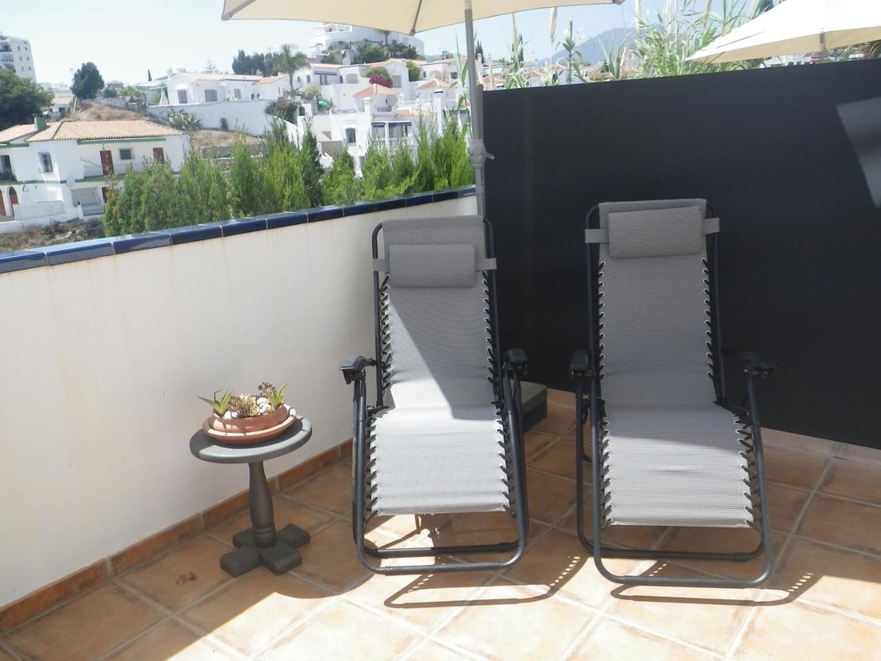 Apartment Burriana Nerja Exterior foto